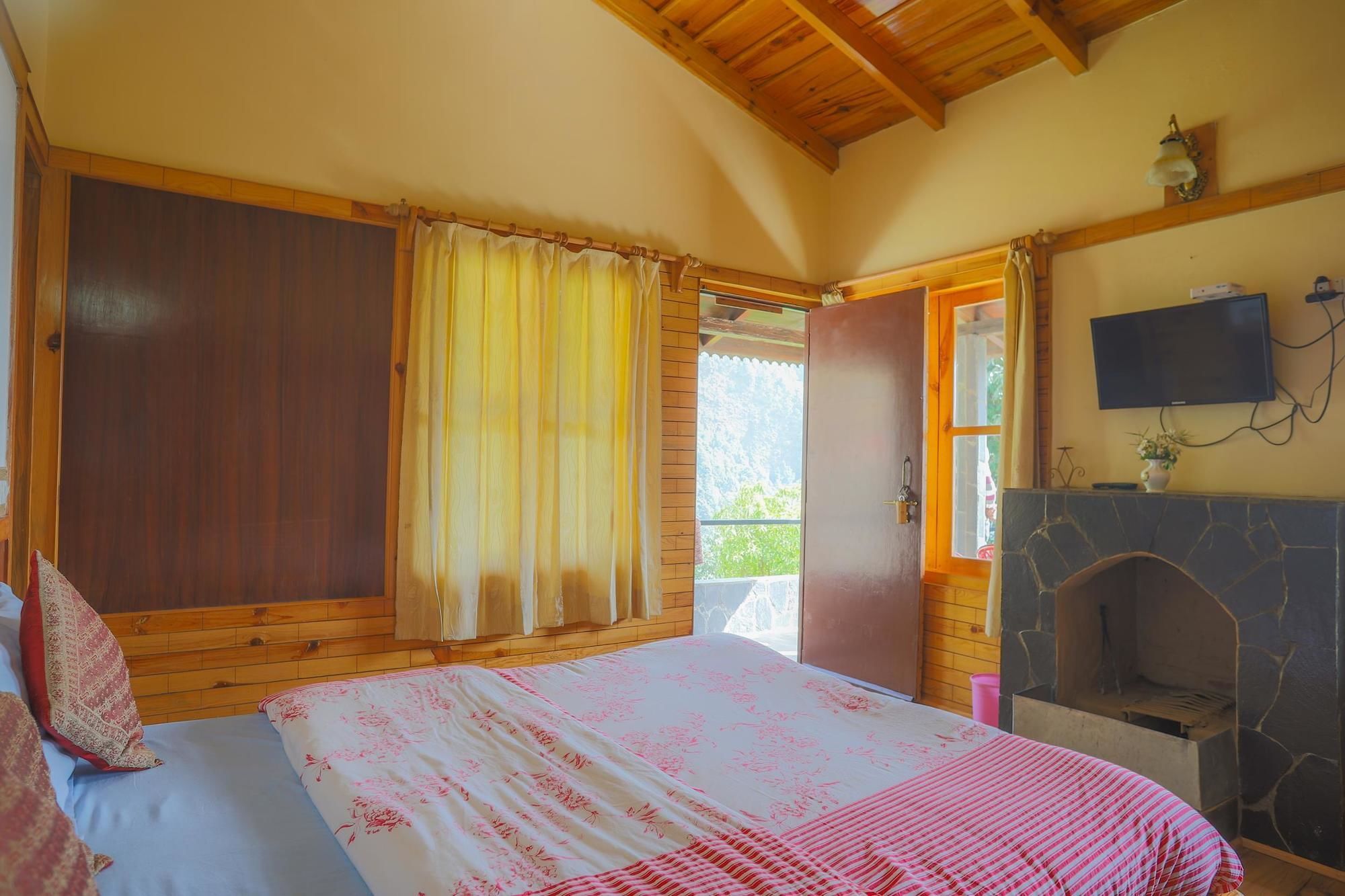 V Resorts The Nest Cottage Найнітал Екстер'єр фото