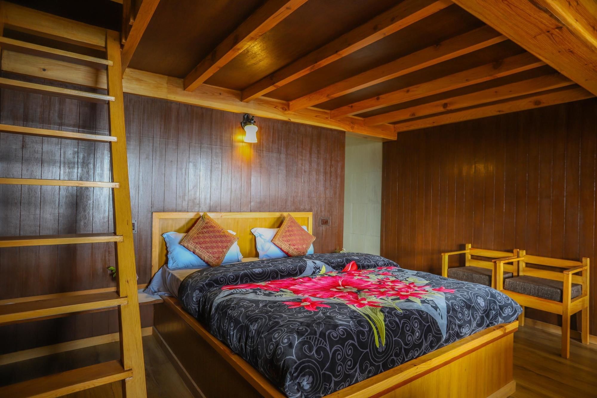 V Resorts The Nest Cottage Найнітал Екстер'єр фото