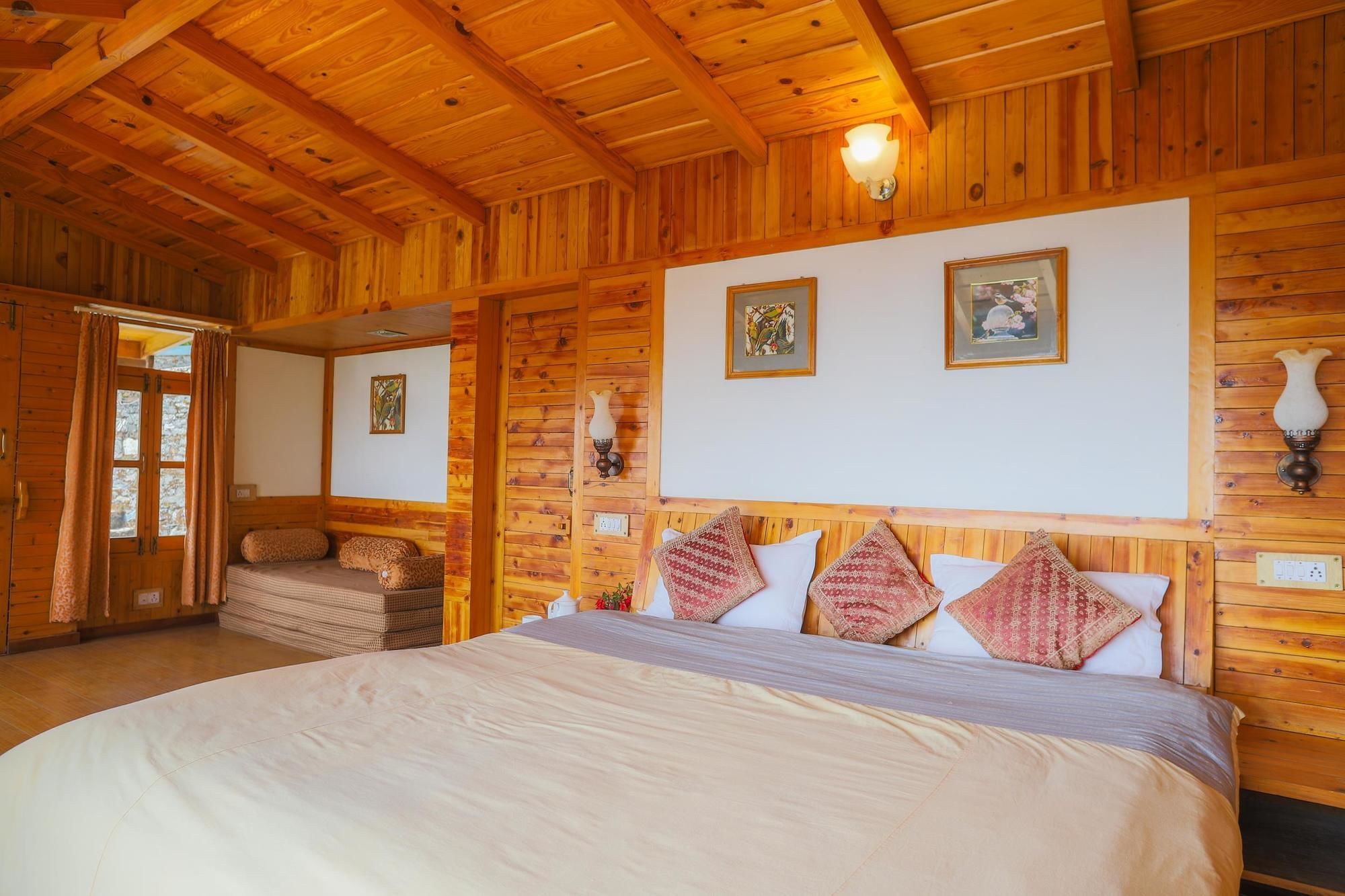 V Resorts The Nest Cottage Найнітал Екстер'єр фото